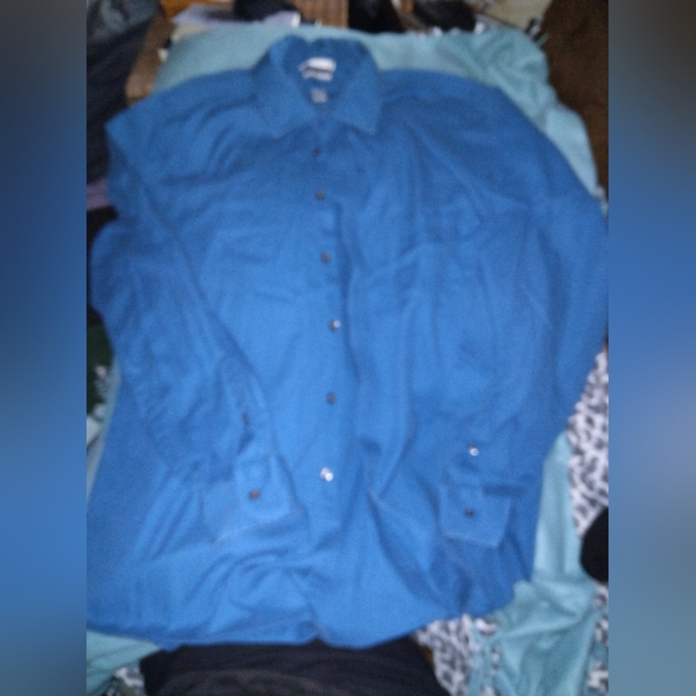 Van Heusen Flex Collar Regular Fit Shirt in Blue
